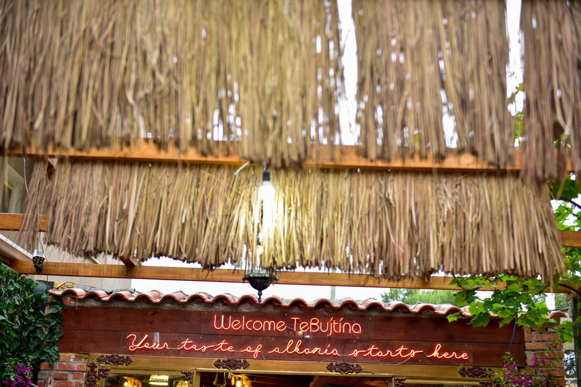 Te Bujtina Hotel- Cozy Stay With Traditional Breakfast Near Beach Golem  Esterno foto